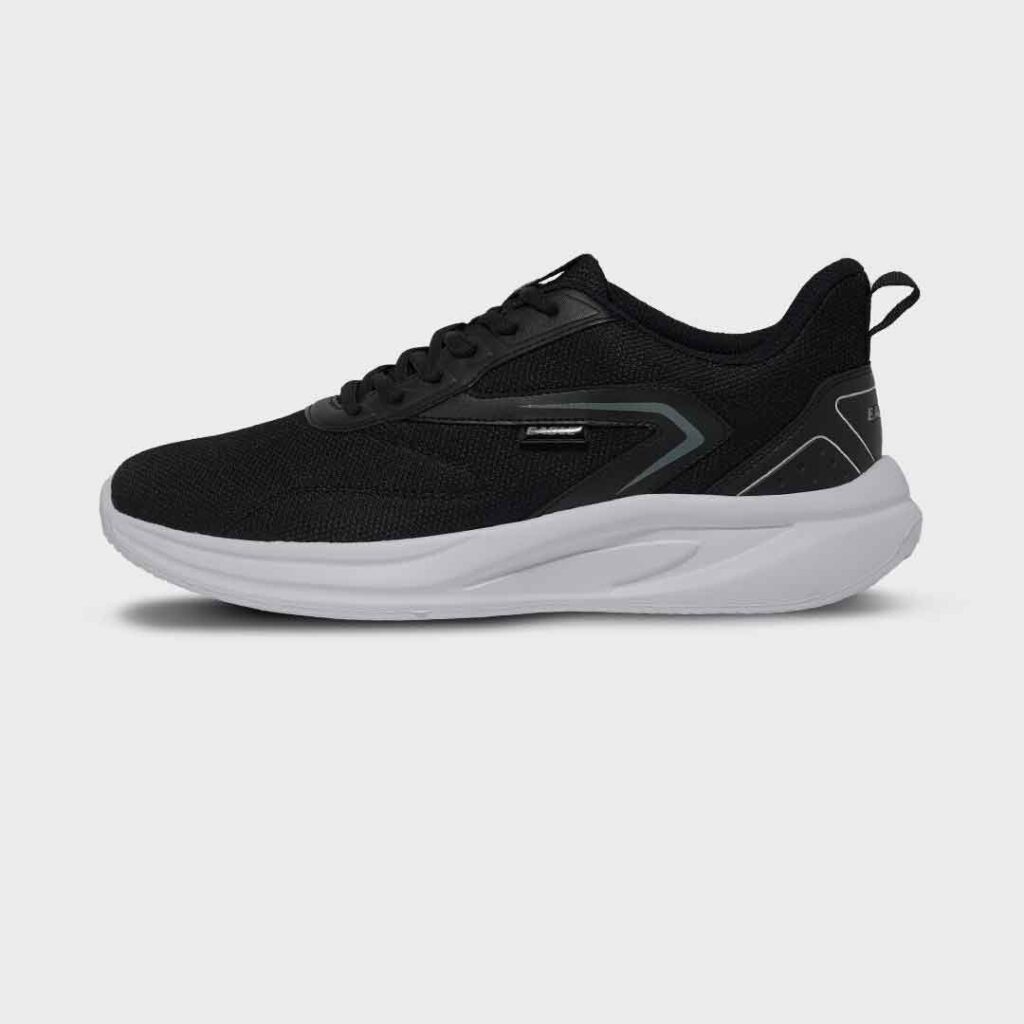 eagle bravee lifestyle shoes bravee hitam putih website 4 1 Ini 12 Cara Menghilangkan Bau Sepatu tanpa Dicuci EAGLE