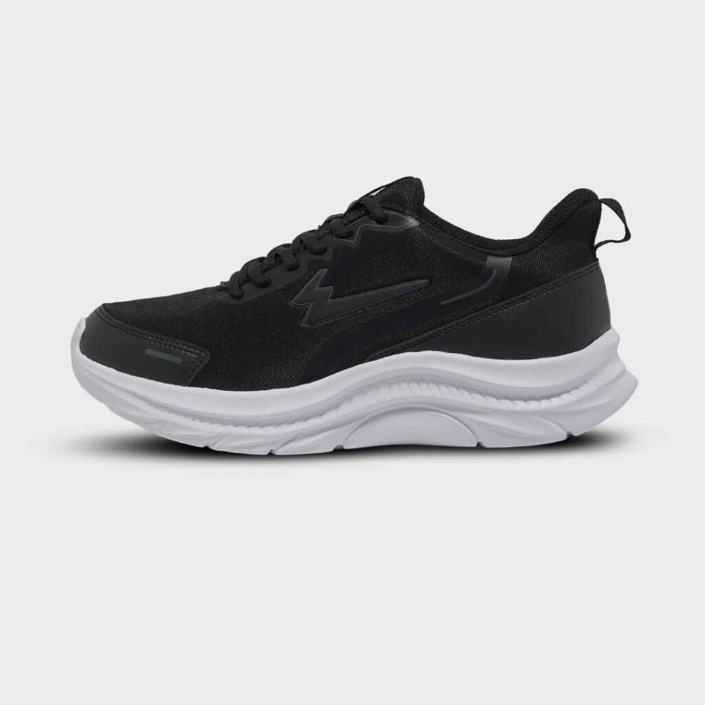 cosmo website hitam putih 4 15 Ini 12 Cara Menghilangkan Bau Sepatu tanpa Dicuci EAGLE